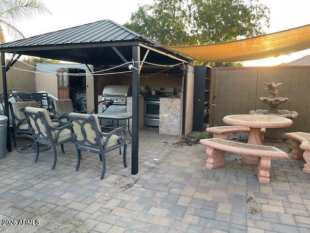 Foto del edificio - 1911 E Horseshoe Dr