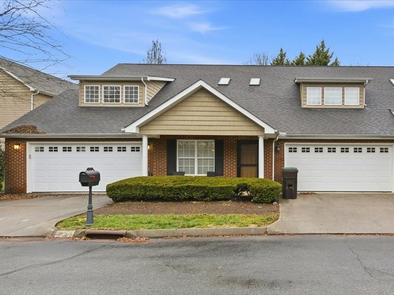 Foto principal - 10959 Woodford Bend Way