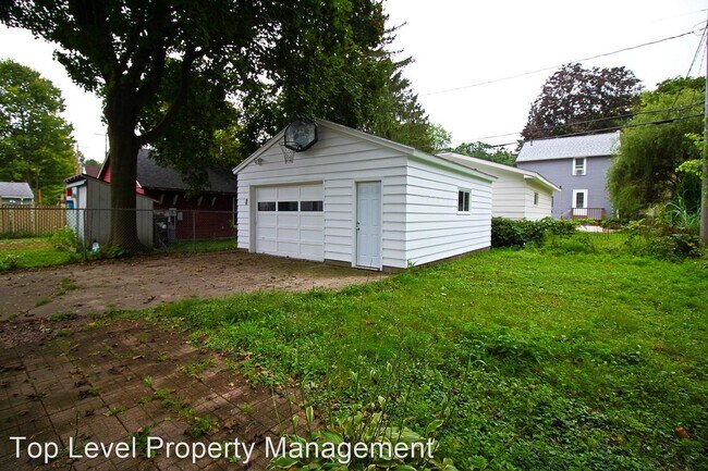 Building Photo - 3 br, 1 bath House - 2925 Stevens St