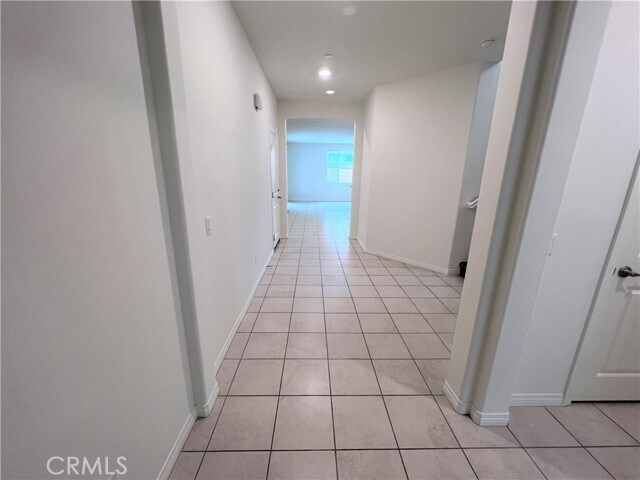 Foto del edificio - 3245 E Yosemite Dr