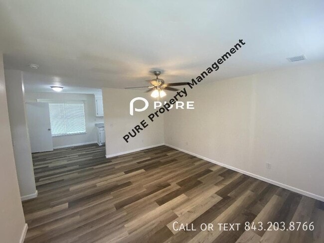 Building Photo - 106 Lacey Ct