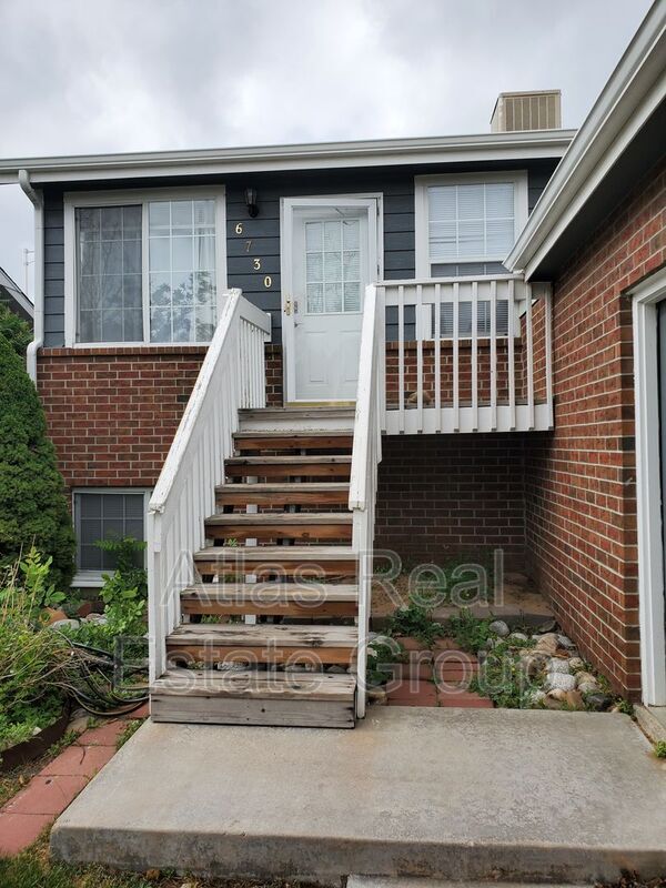 Building Photo - 6730 E 120th Dr