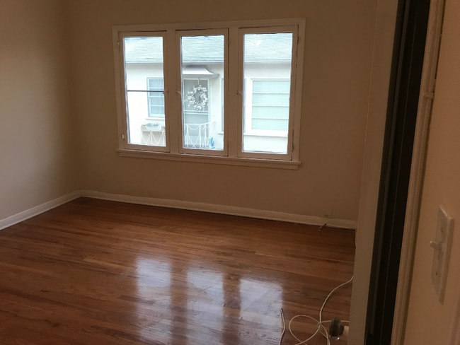 Photo - 365 N Spaulding Ave Apartment