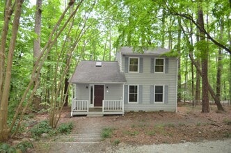 Building Photo - 96 Woodside Trail