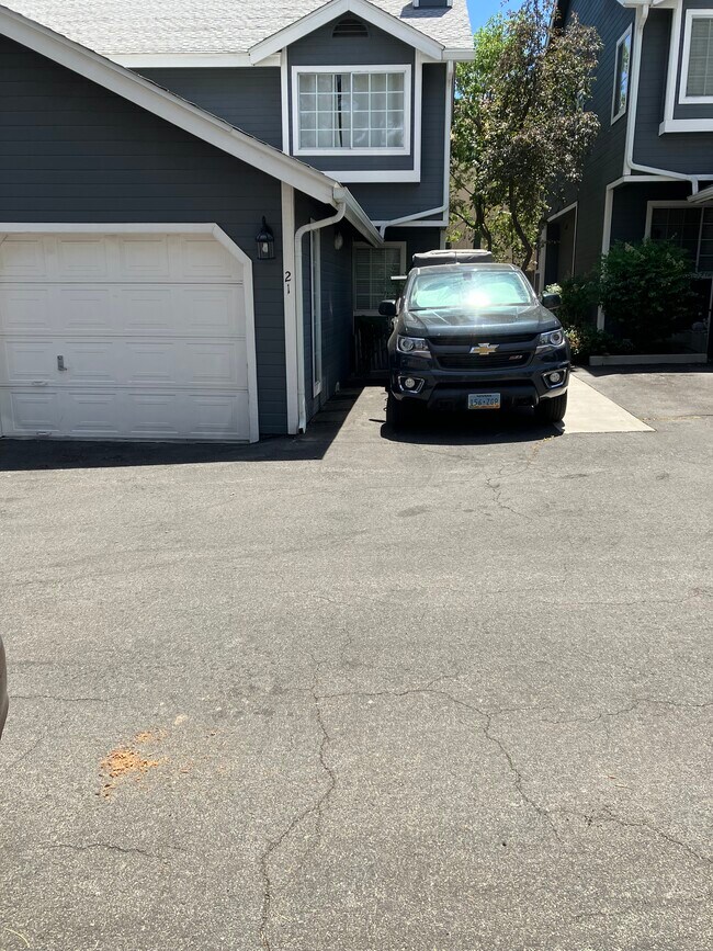 Foto del edificio - 2650 Plumas St