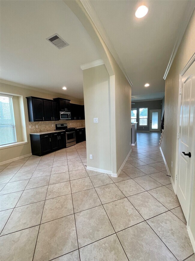 Building Photo - 14831 Raleigh's Meadow Ct