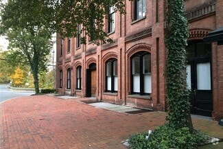 Building Photo - 300 Ferdon Ave