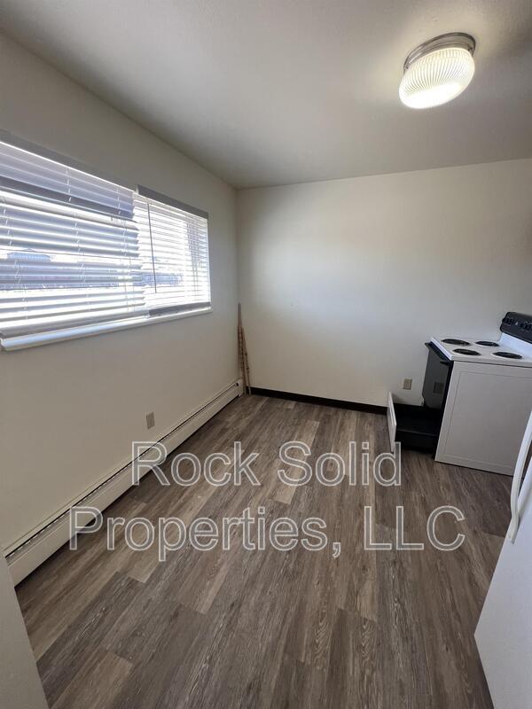 Foto del edificio - 1008 E Jefferson Rd