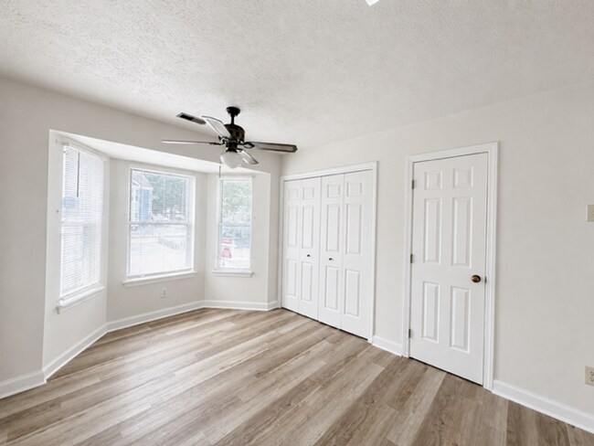 Foto del edificio - 1111 Palmerton Dr
