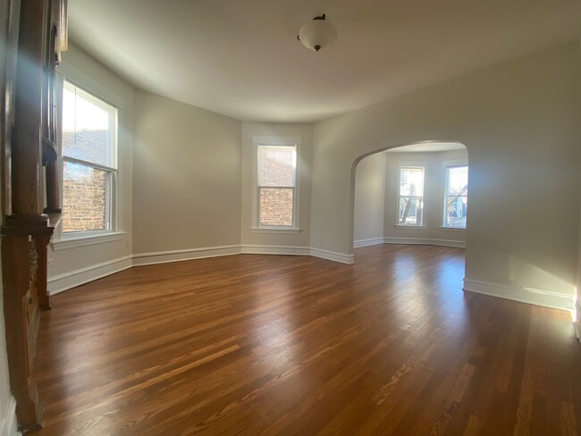 Dining Room - 4117 N Central Park Ave