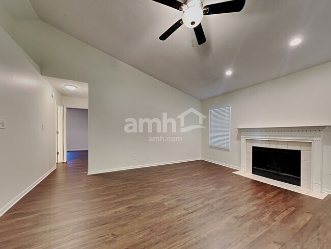 Foto del edificio - 1273 Audubon Drive