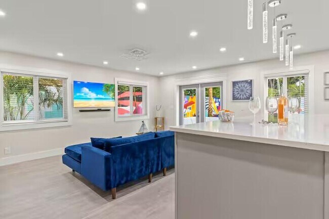 Foto del edificio - 322 NW 4th Ave