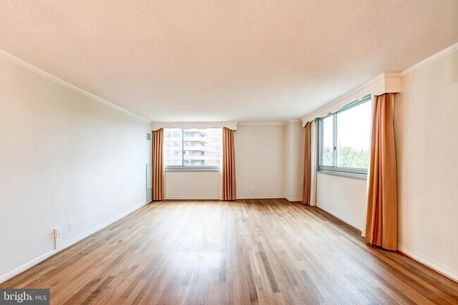 Foto del edificio - 4601 N Park Ave