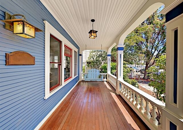 Foto del edificio - 216 W Robinson Ave