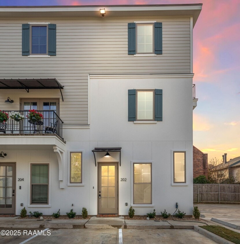 Foto principal - 202 Steiner Oaks