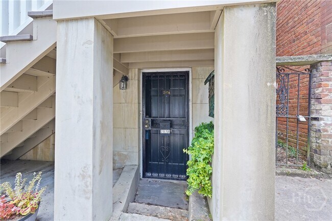 Foto del edificio - 207 E Charlton St