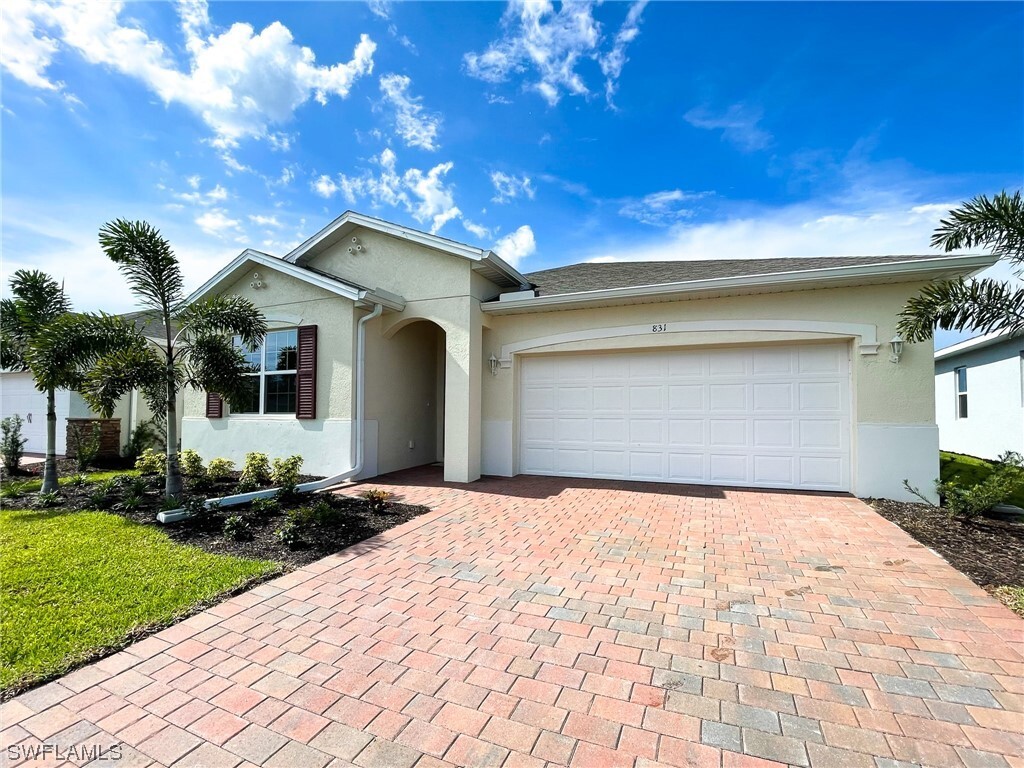 Foto principal - 831 Stonewater Lake Ter