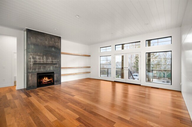 Building Photo - Modern Newly Built 4 Bed, 3 Bath Home!