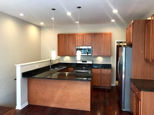 Foto del edificio - 1518 W Fry St