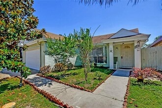 Building Photo - 6115 Briar Terrace Dr