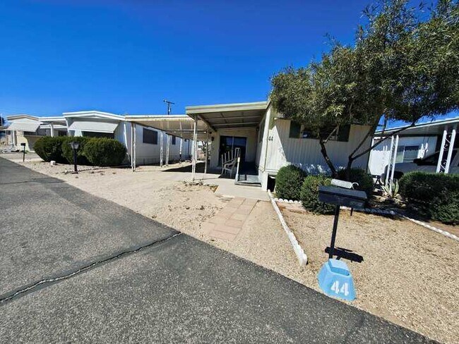 Foto del edificio - 16005 N 32nd St