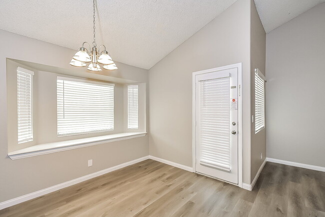 Building Photo - 3316 Sturbridge Cir