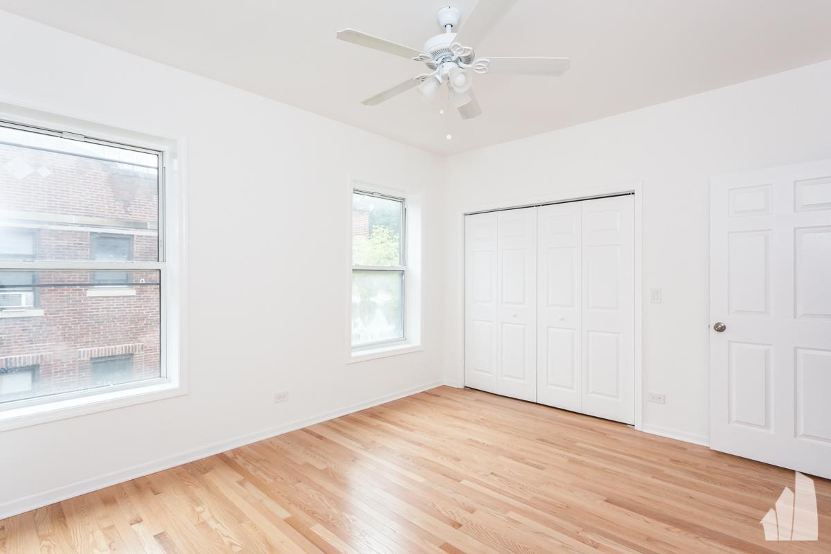 Foto principal - 2 bedroom in Chicago IL 60640