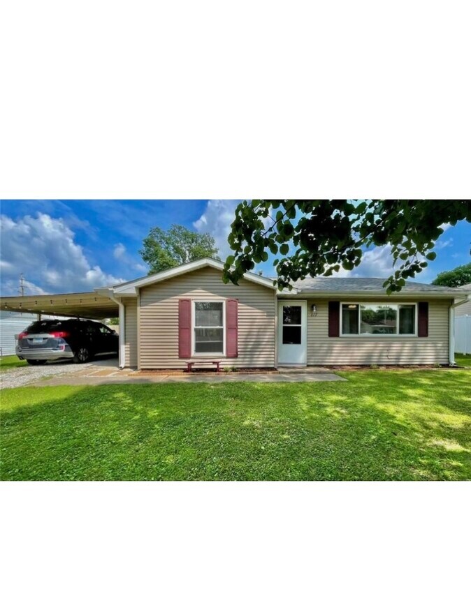 617 Hillside Dr, Bethalto, IL 62010 House Rental in Bethalto, IL