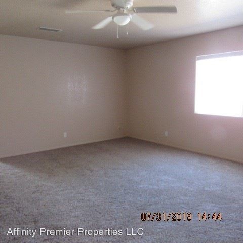 Building Photo - 3515 El Toro Dr