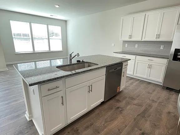 Foto del edificio - 1448 Amberview Ln