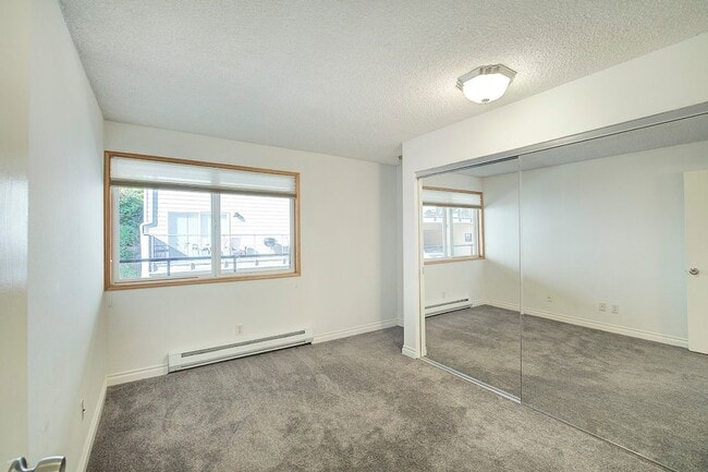 Foto del edificio - 1Bd/1Ba Mercer Island Condo