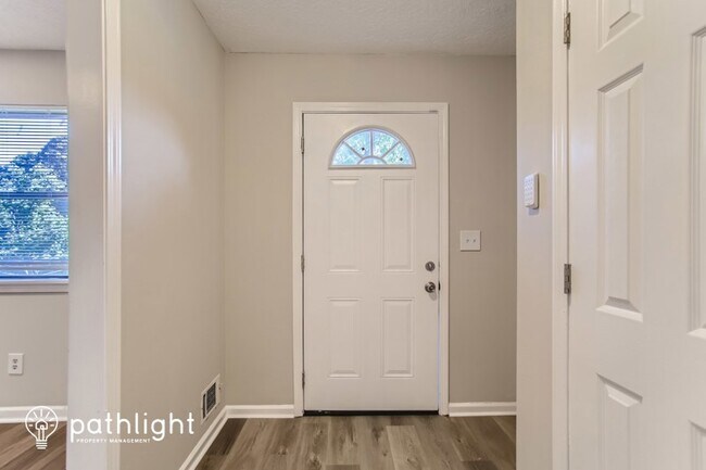 Foto del edificio - 3455 Salem Mill Trail, Conyers, GA, 30013