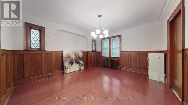 Building Photo - 139 Hillhurst Blvd