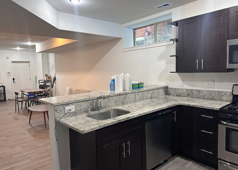 Foto principal - 222 S 46th St