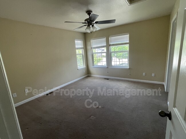 Building Photo - 1603 Robertson St