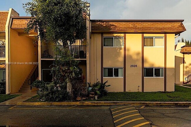 Foto del edificio - 2926 NW 55th Ave  1B Lauderhill Fl 33313