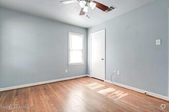 Building Photo - 2609 33rd St