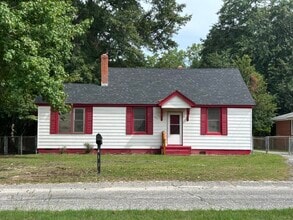 Building Photo - 411 E Charlotte Ave