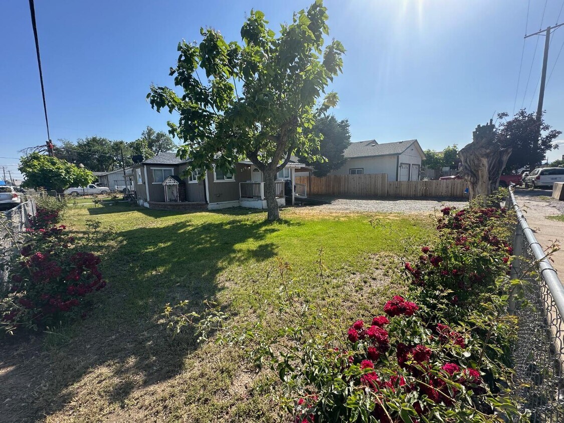 Foto principal - 506 N Camas Ave