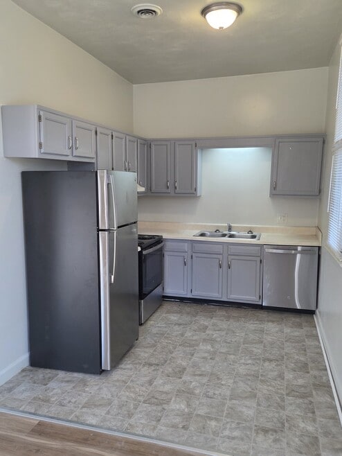 1222-1224 Maple Ave SW