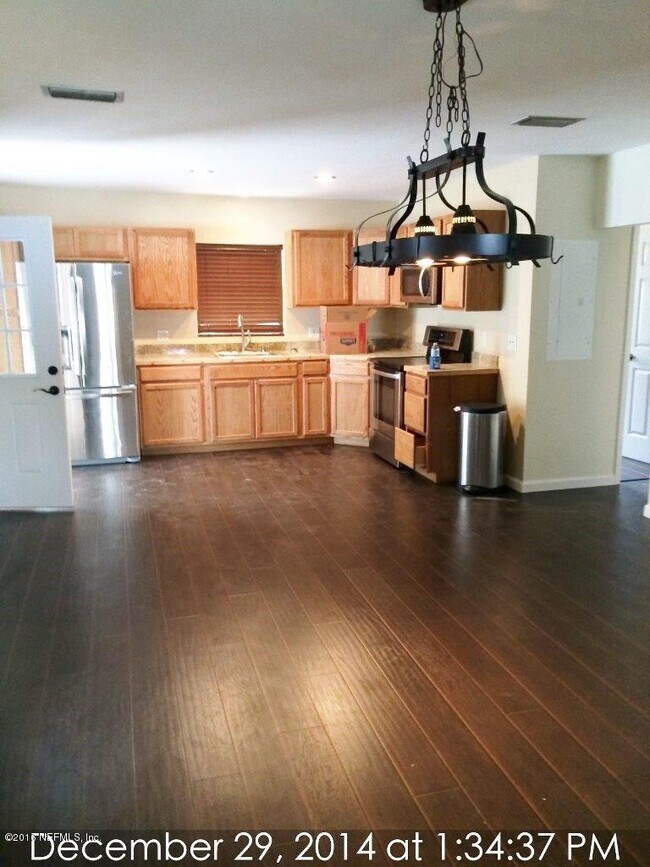 Foto del edificio - 5640 Silver Sands Cir