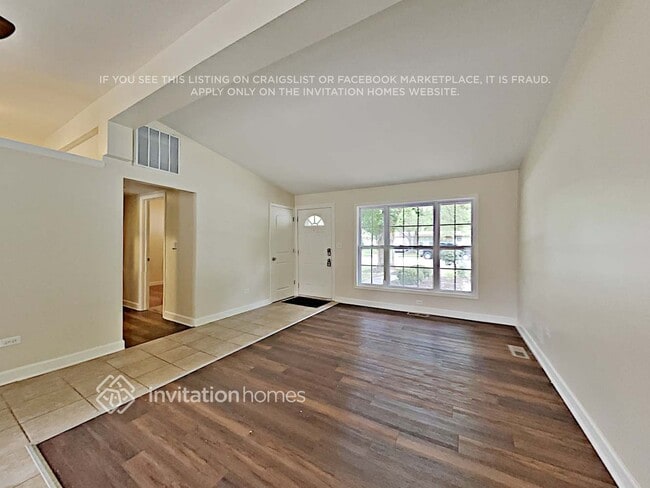 Building Photo - 778 N Elmwood Dr