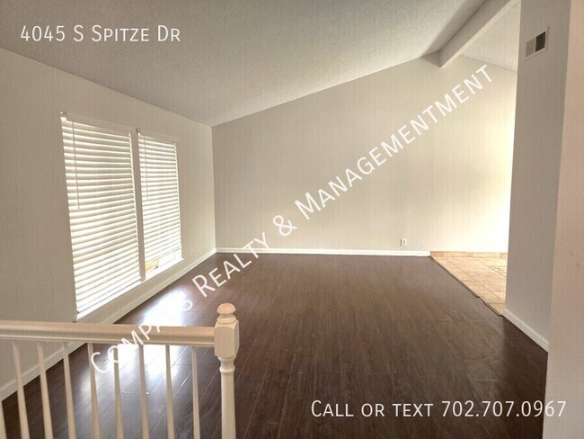 Building Photo - 4045 S Spitze Dr
