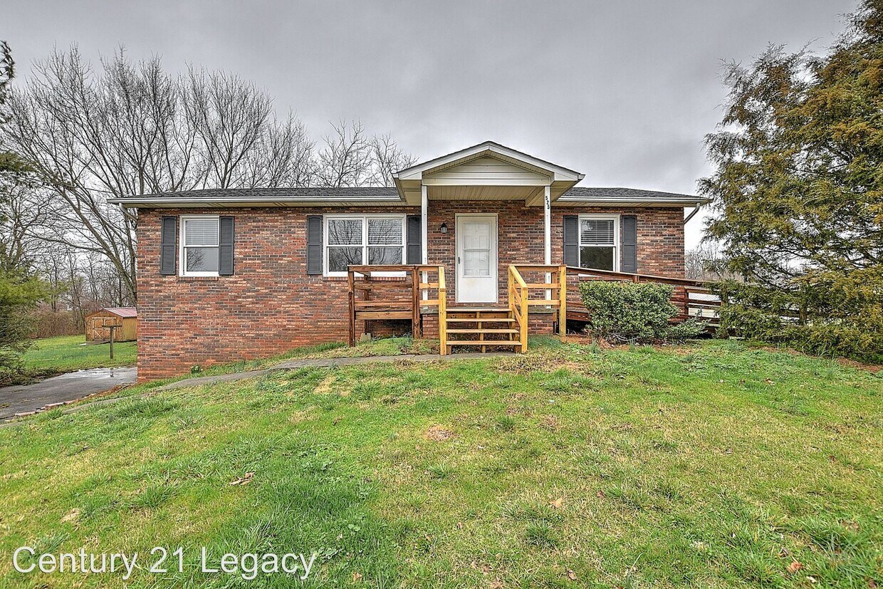 Primary Photo - 3 br, 1 bath House - 525 Berry Ridge Road