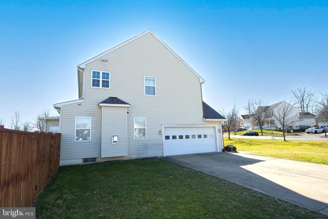 Foto del edificio - 1006 Great Oaks Ln