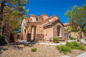 Building Photo - 5994 Attavilla Dr