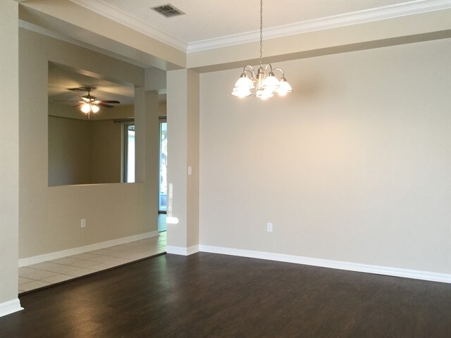 Building Photo - 932 Jade Forest Ave