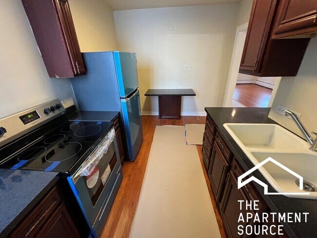 Foto del edificio - 2838 W Addison St