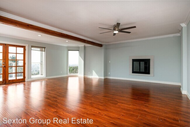 Building Photo - 1 br, 1 bath House - 3020 Broadmoor View