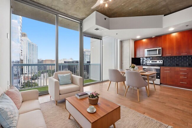 Foto del edificio - 3324 Peachtree Rd NE